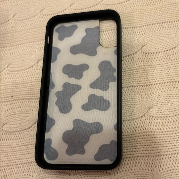 XS & X Moo Moo Case - Picture 5 of 8